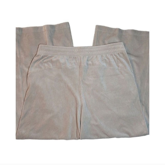 Lululemon scuba wide leg pant velvet cord, rivers tone. NWT. - Picture 9 of 12